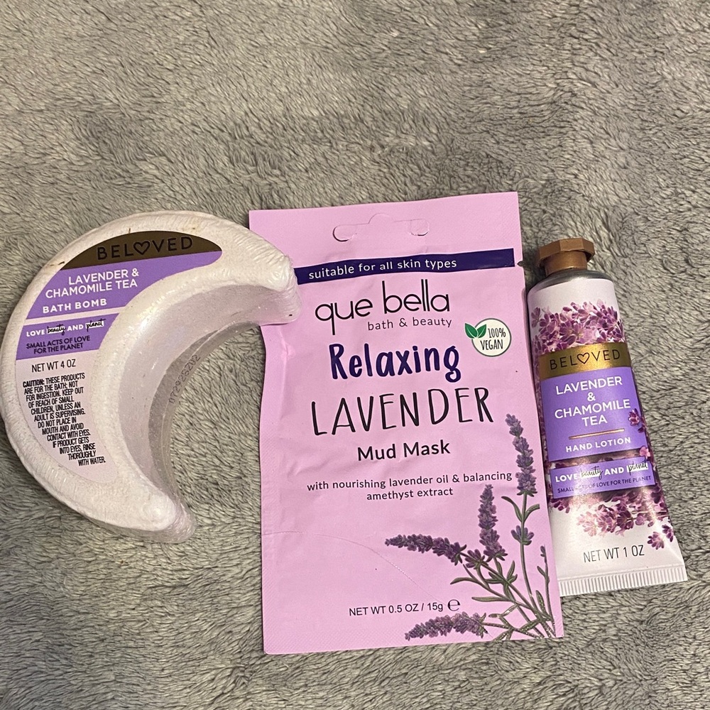 Lavender & Chamomile Tea Hand Lotion & Bath Set - Lavender